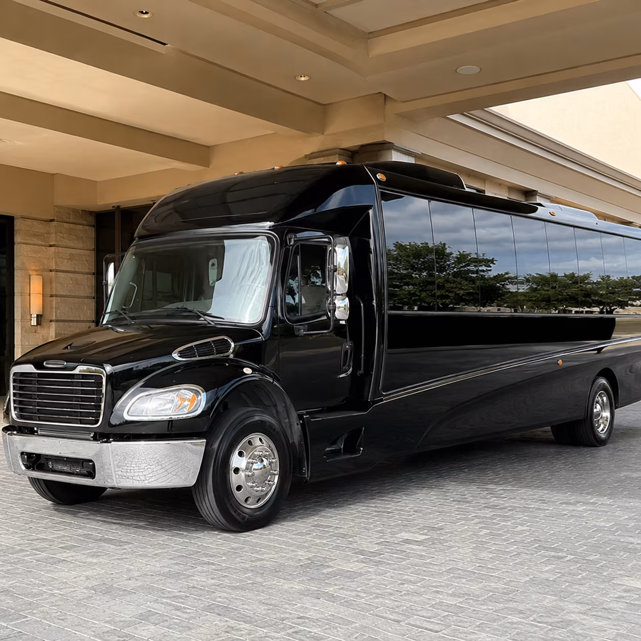 albuquerque 25 passenger minibus