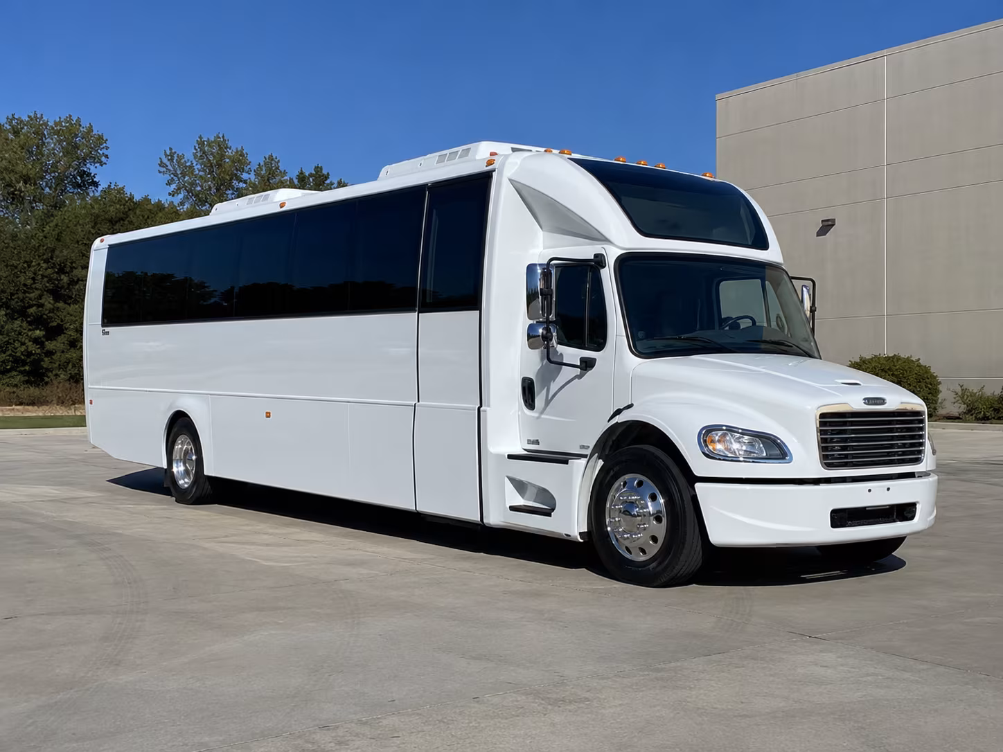 albuquerque 28 passenger party bus