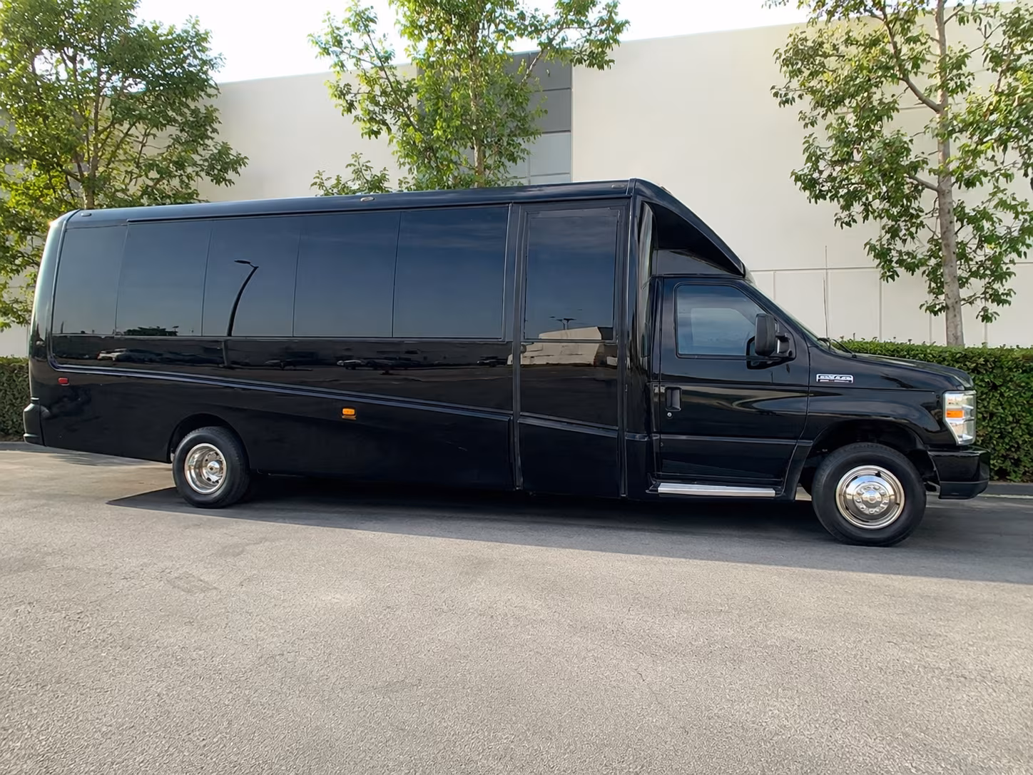 albuquerque long distance transportation onboard seating