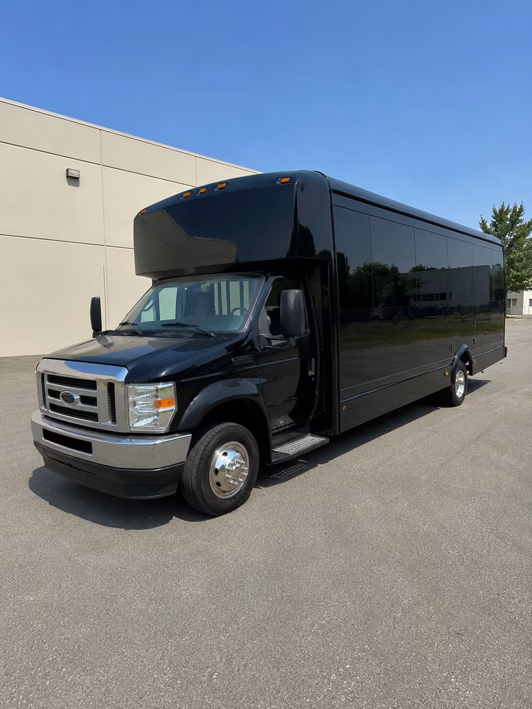 albuquerque new years eve party bus rental