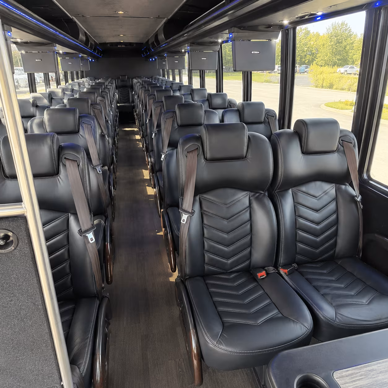bus rentals for multi stop winery crawls across albuquerque and corrales