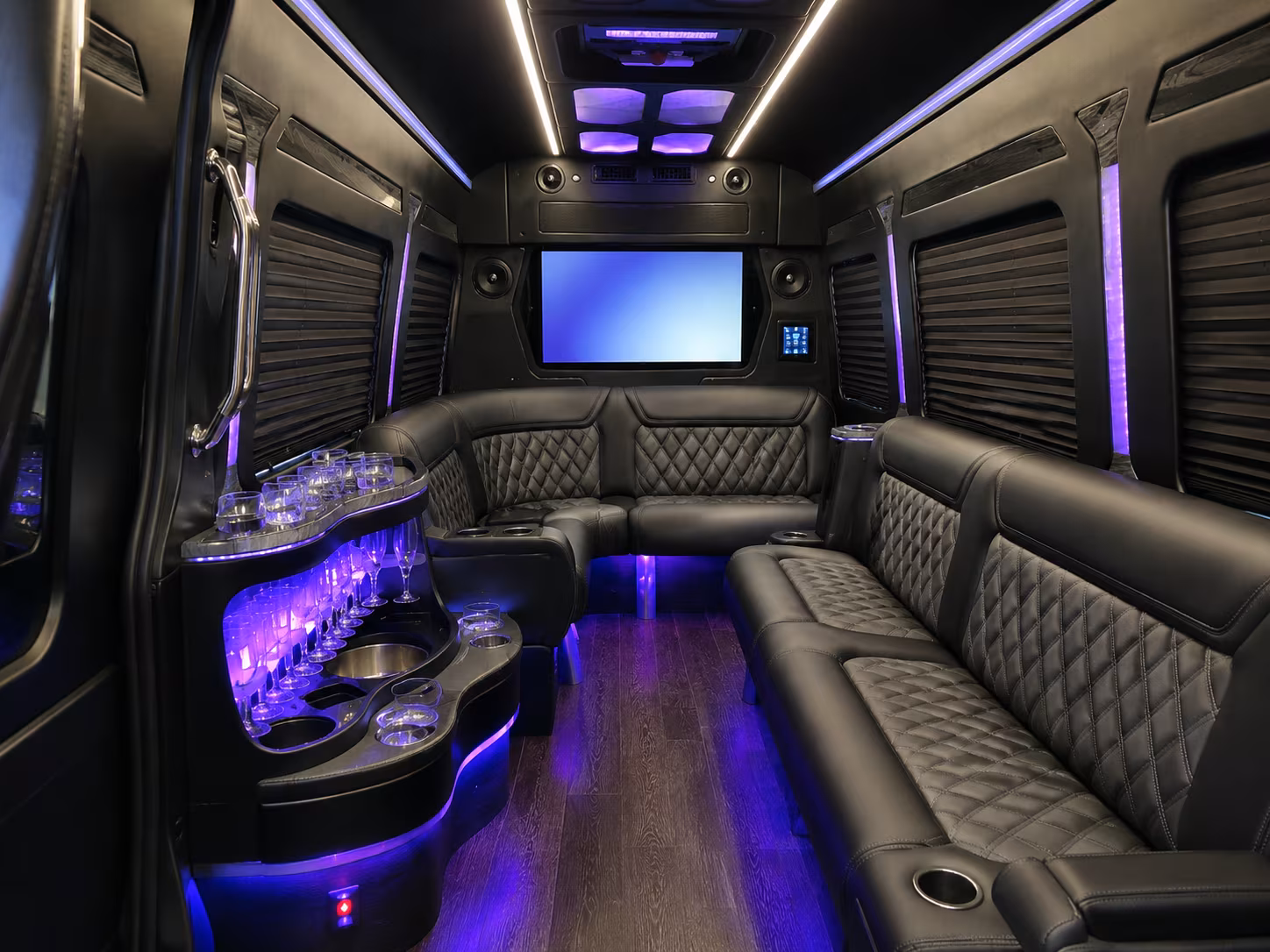 corporate event and conference shuttle buses in albuquerque
