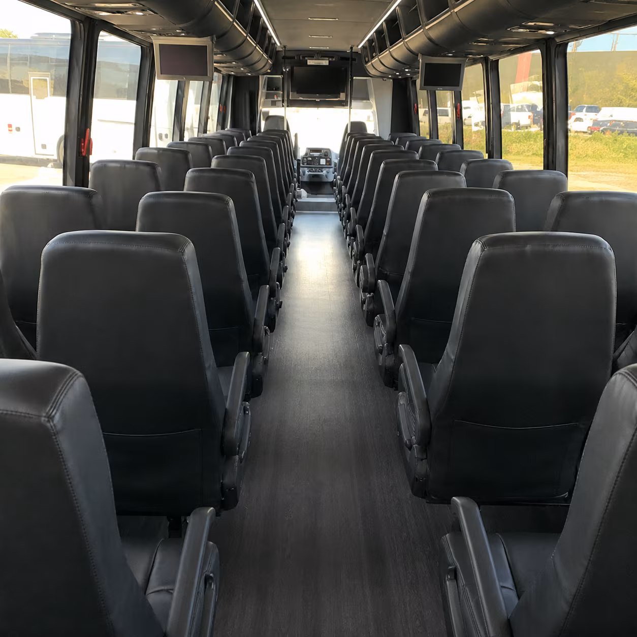 guest shuttle buses between albuquerque hotels and wedding venues