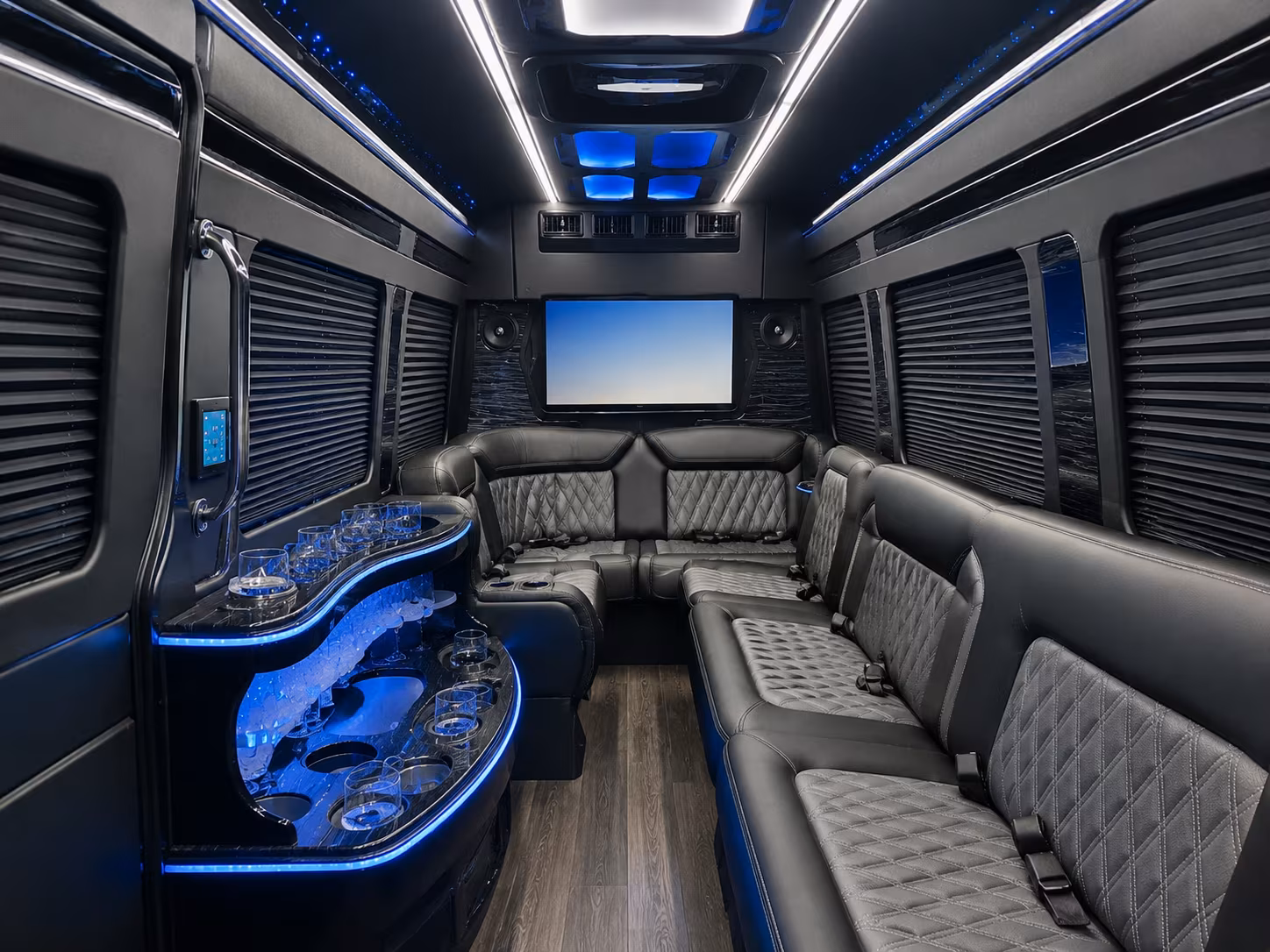 overnight long distance bus trips to texas from albuquerque