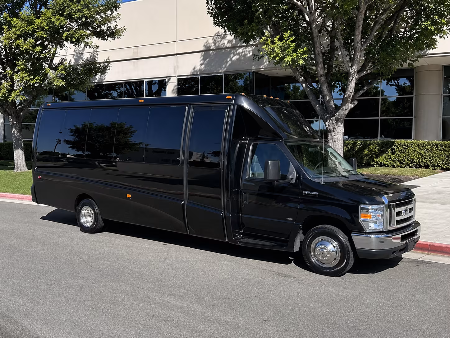 party buses for albuquerque s downtown concert and club scene